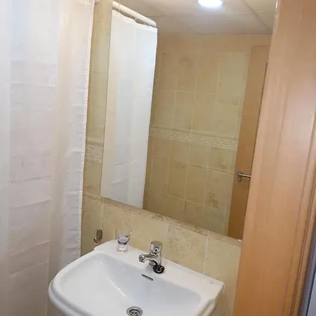 With 2 Bedrooms In With Wonderful Sea View Shared Pool Furnished Terrace 250 M From The Beach Apartmán Manilva